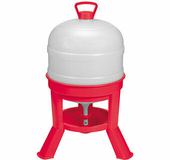 Miller Manufacturing poultry waterer plastic dome 8 gallon